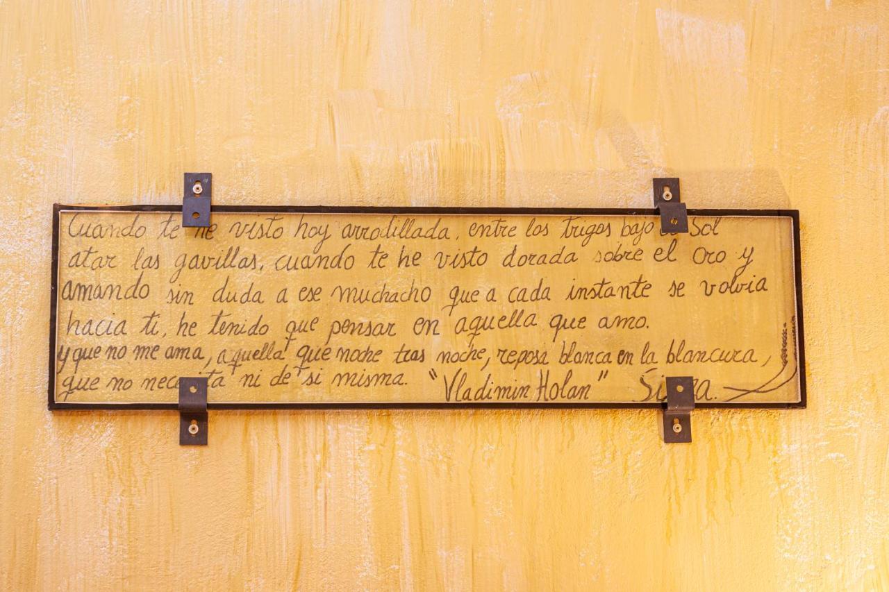 Donde Victor Luna Granja de Moreruela Eksteriør bilde